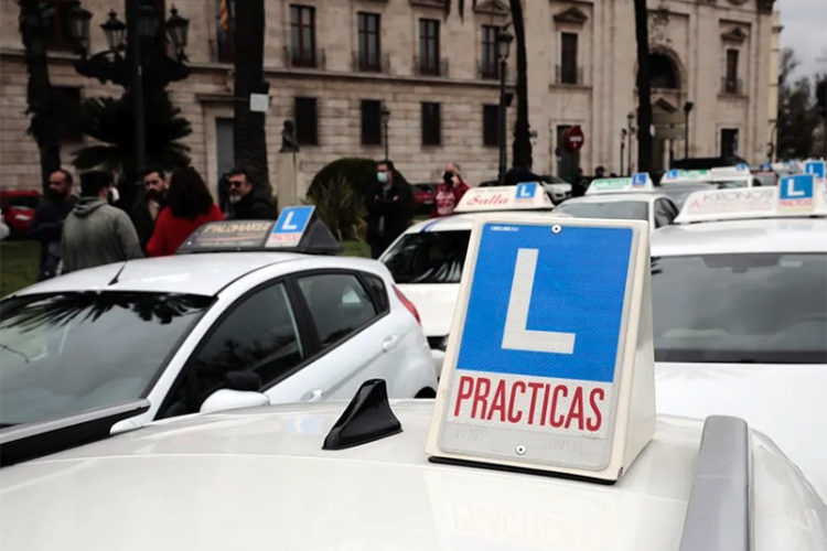 autoescuelas