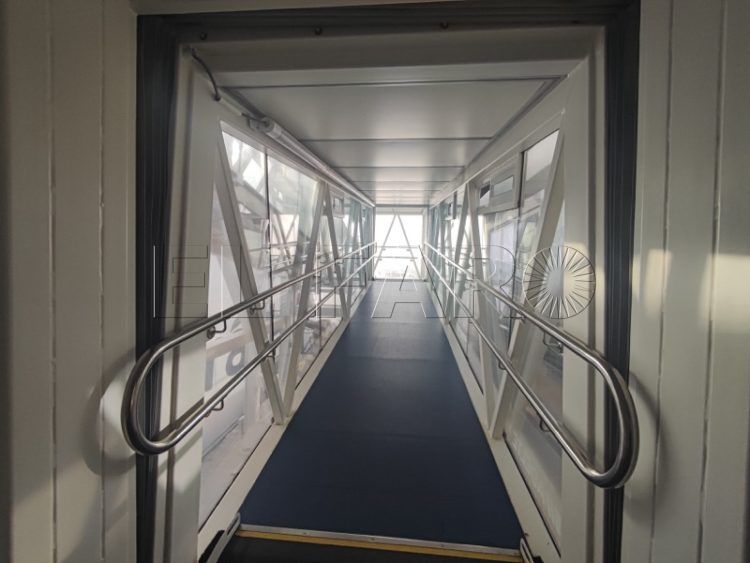 rehabilitada-galeria-acceso-atraque-numero-2-puerto-002