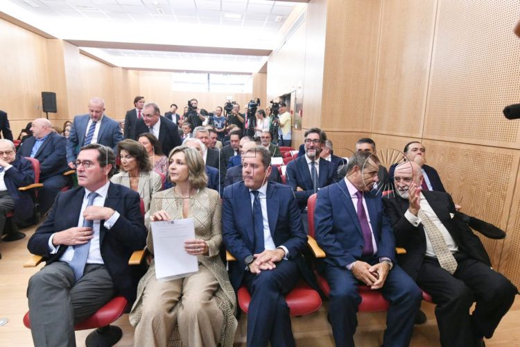 40-aniversario-confederacion-empresarios-cece-26