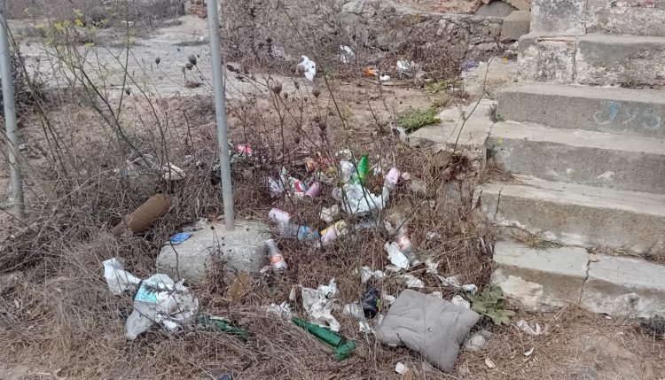 basura-fuerte-piniers-monte-1