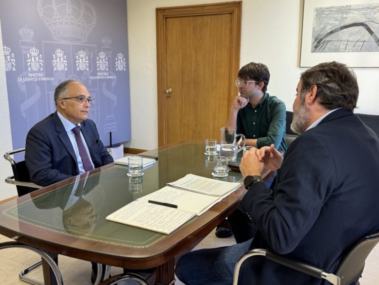 estado-traslada-gaitan-siguen-buscando-solucion-menores-001