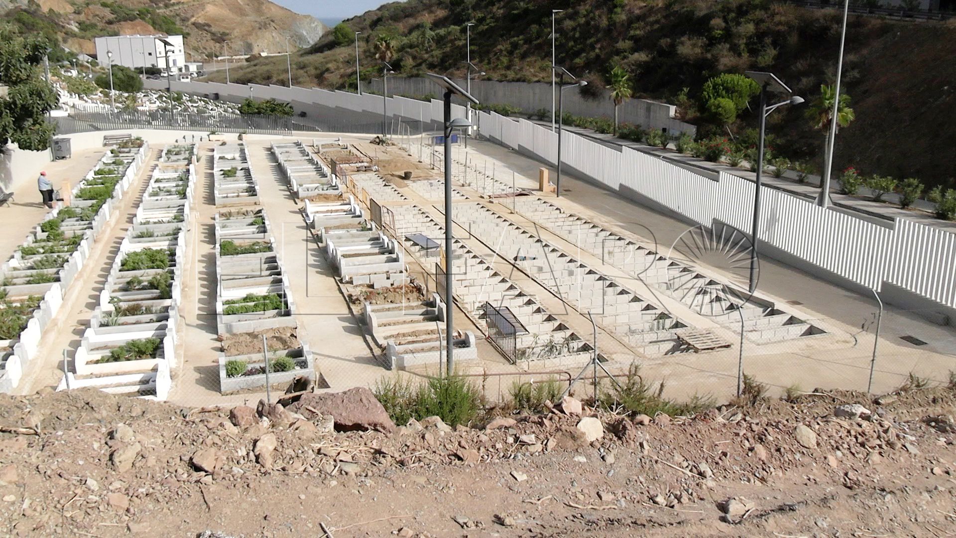 obras-cementerio-sidi-embarek-dificultad-terreno