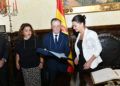 visita-ministra-juventud-infancia-sira-rego-vivas-2