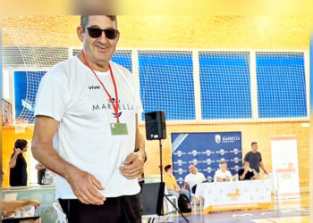 alberto-garcia-entrenador-club-baloncesto-fenix