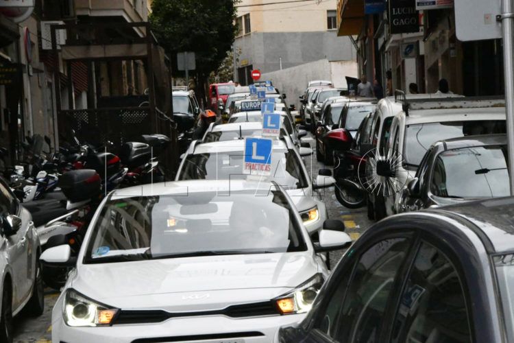 autoescuelas-haran-practicas-ayuntamiento-si-no-hay-pista-031