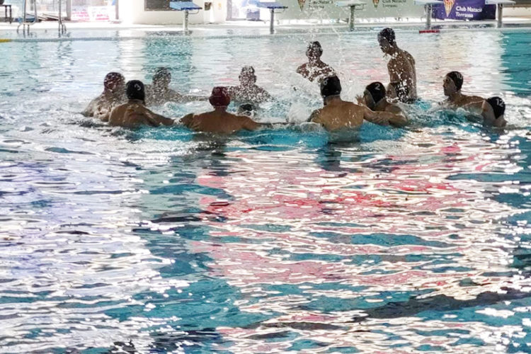 debut-amargo-caballa-terrasa-waterpolo