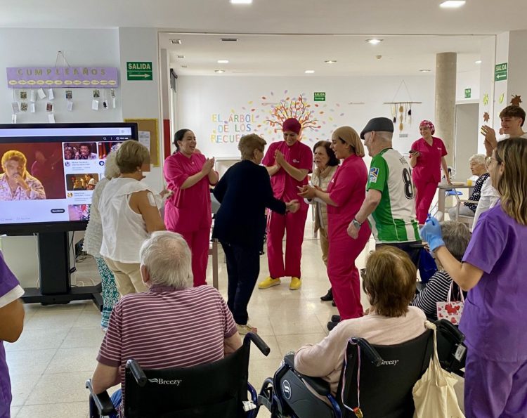 fiesta-residencia-geron-dia-personas-mayores-2