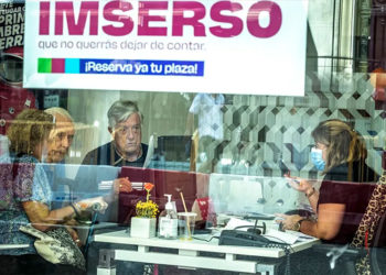 jubilados-pensionistas-viajes-imserso
