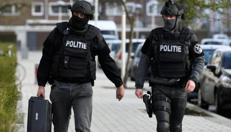 policia-holanda