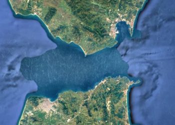 Estrecho-Gibraltar-visto-aire-tunel-marruecos