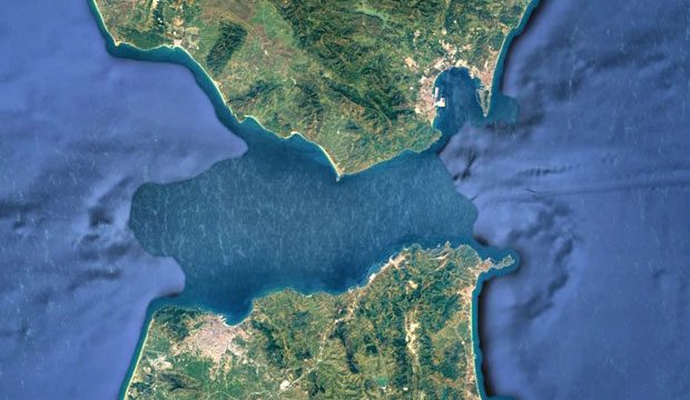 Estrecho-Gibraltar-visto-aire-tunel-marruecos