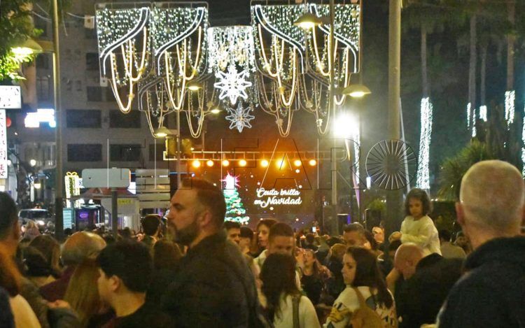 alumbrado-navidad-revellin-18
