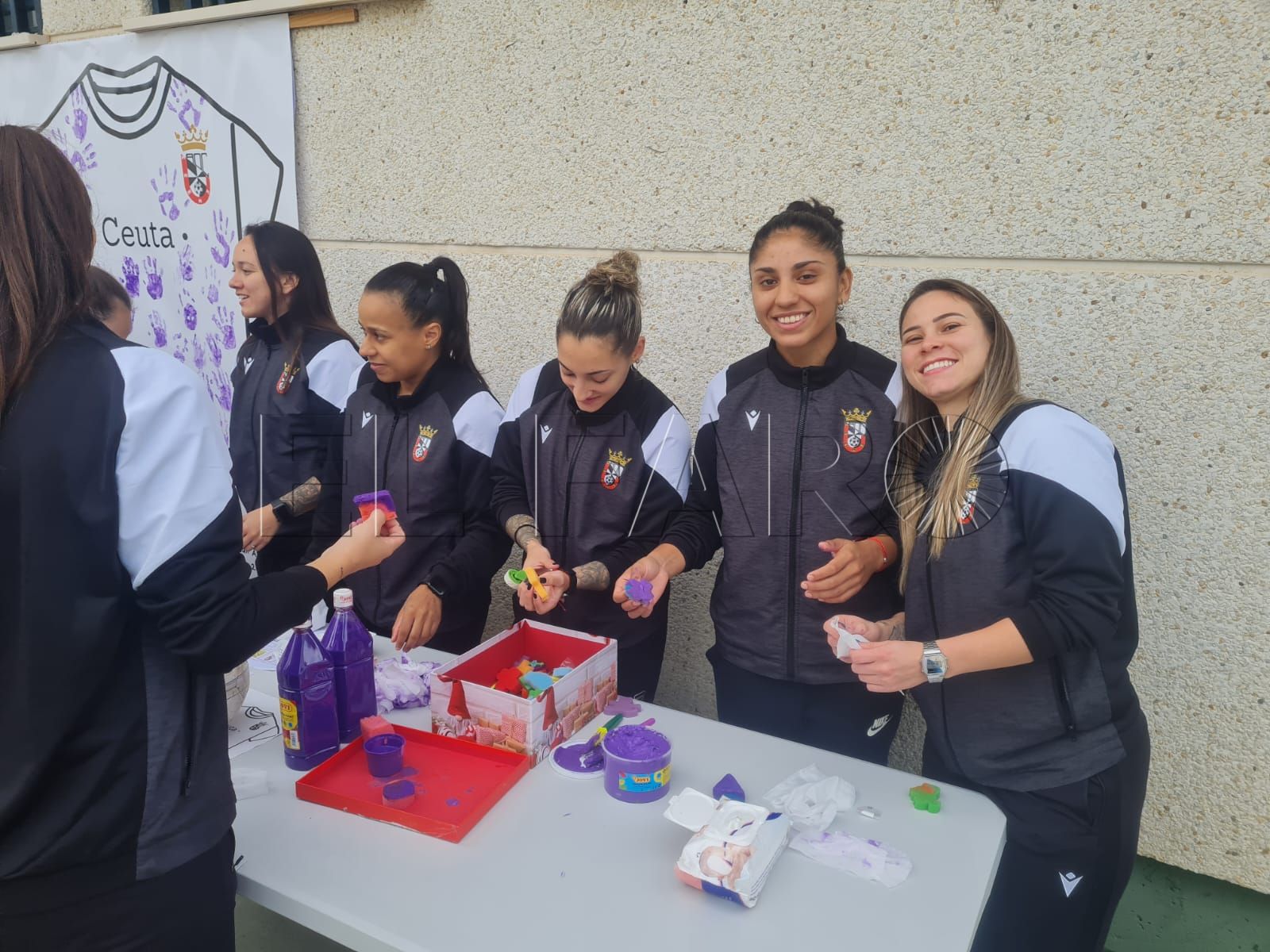 ceuta-femenino-colegio-san-antonio-dia-contra-violencia-genero-18