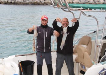 finaliza-exito-trofeo-benefico-pesca-calamar-014