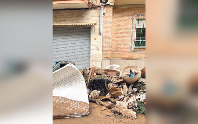 Imagen desoladora de una Calle de Alfafar.