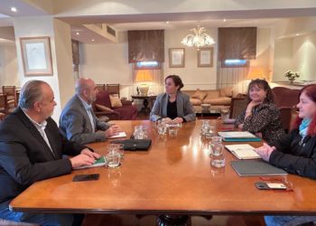 csif-sanidad-reunion-ministra-sanidad-monica-garcia