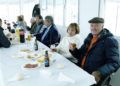 entrega-premios-comida-navidad-centro-mayores-imserso-016