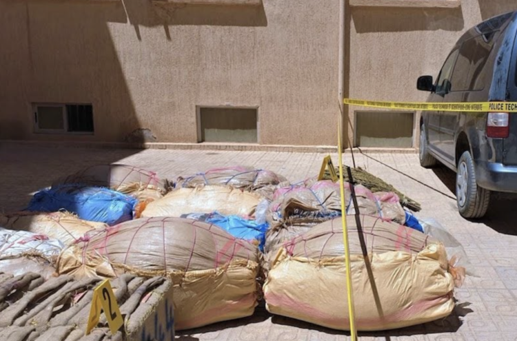hachis-intervenido-gendarmeria-real-tanger-marruecos