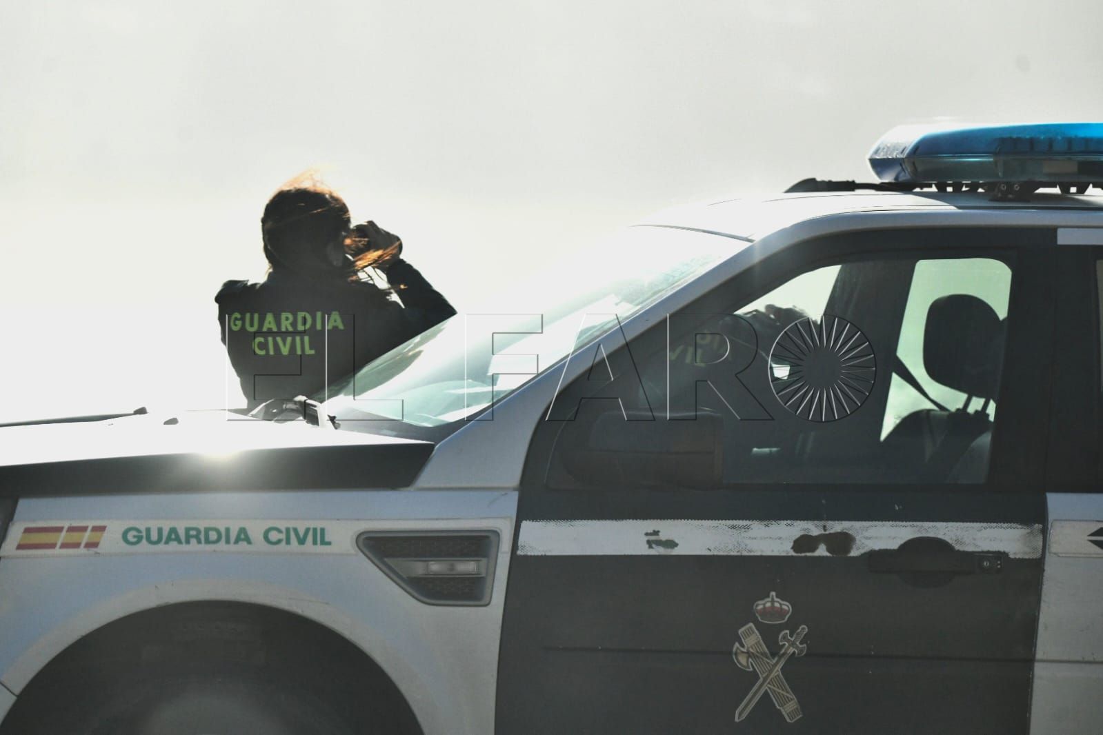 rescates-guardia-civil-limite-mar-inmigrantes-espigon-tarajal-3