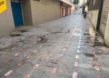 vecinos-denuncian-orines-excrementos-pasaje-mina-5