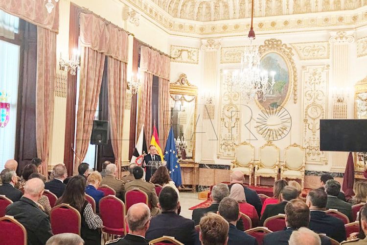 vivas-apela-consenso-politico-aniversario-constitucion