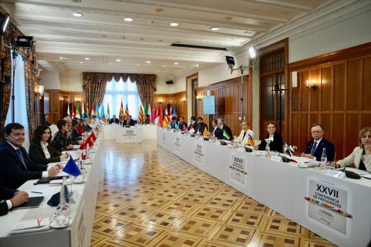 vivas-conferencia-presidentes-3