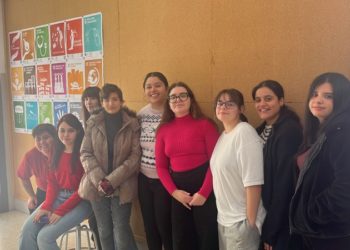 alumnas-escuela-arte-se-vuelcan-sostenibilidad-003