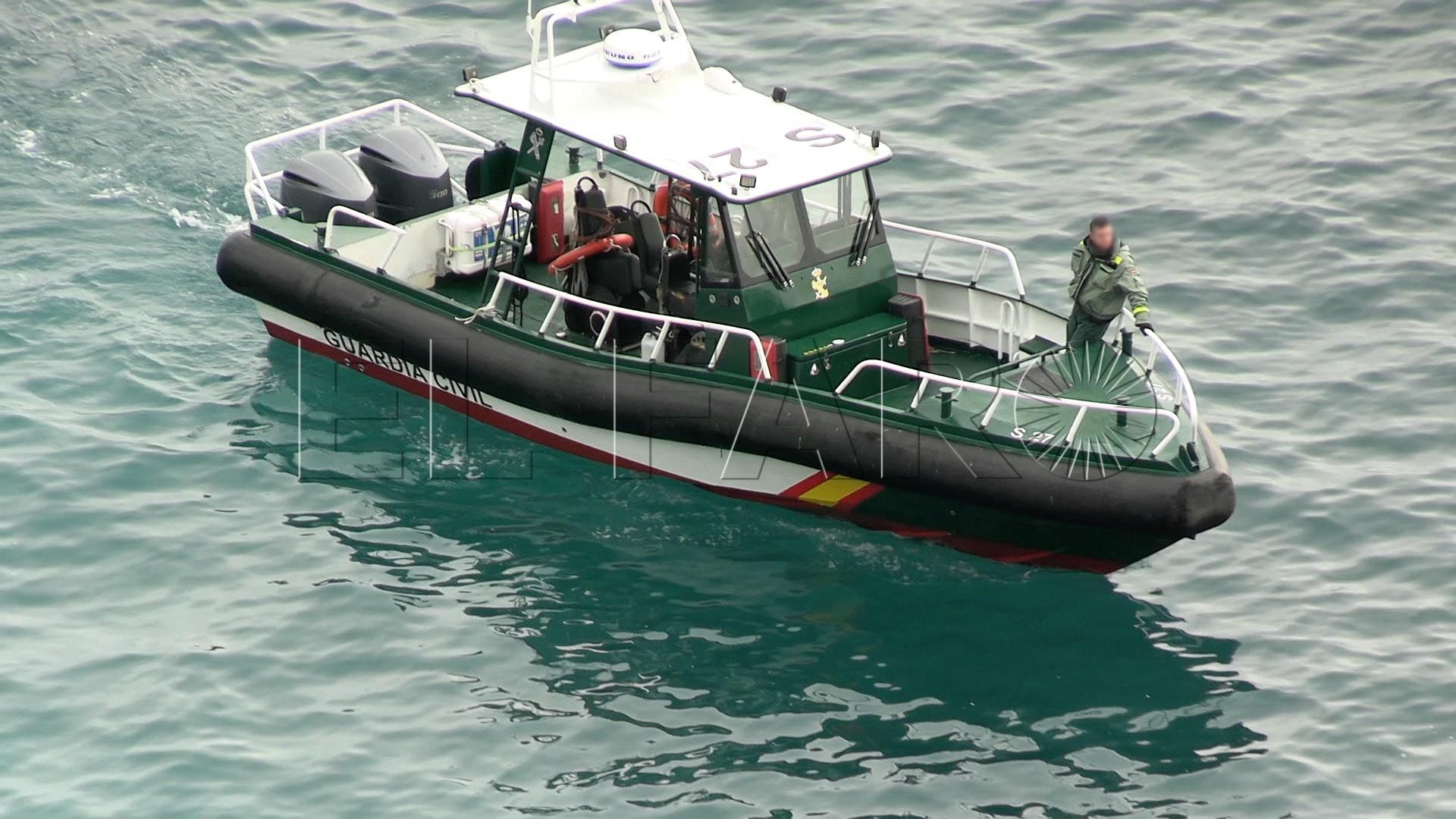 guardia-civil-rastrea-recinto-busca-nadadores