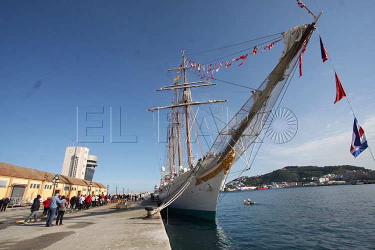 leonor-visita-buque-escuela-juan-sebastian-elcano-ceuta