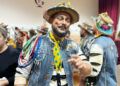 comparsa-caballas-lanzan-canas-cuartos-falla-12