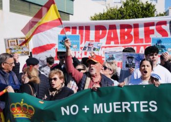 homenaje-concentracion-guardias-civiles-asesinados-barbate