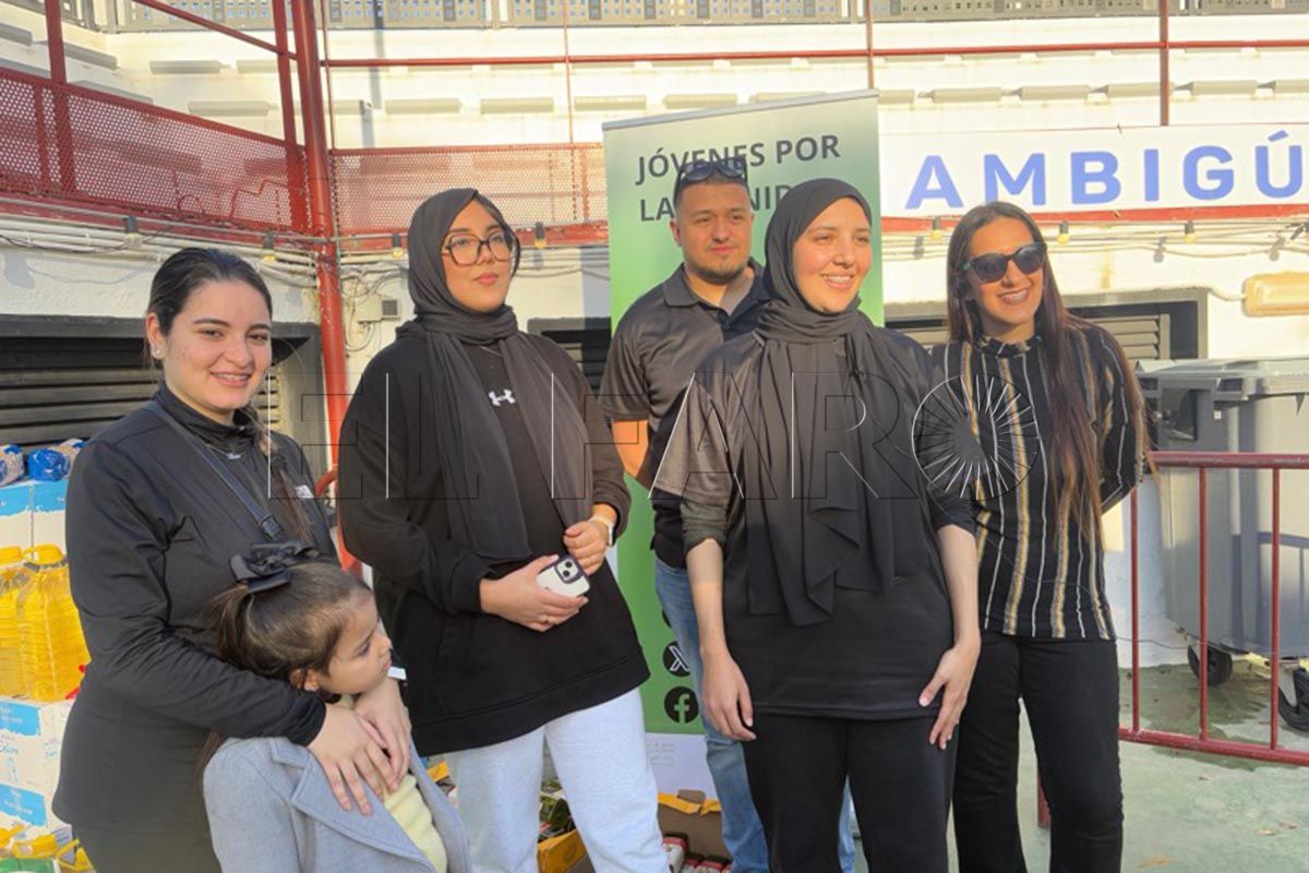 jovenes-dignidad-fomentan-solidaridad-mas-pequenos