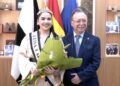 juan-vivas-recibe-reina-carnaval-dios-momo-despacho