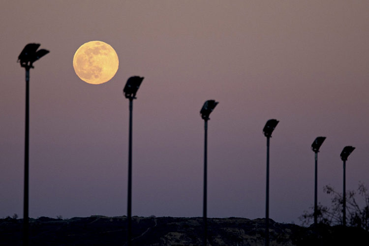 luna-llena-febrero-2025-cuando-es-donde-ver