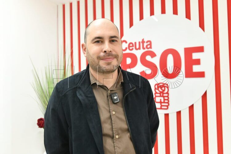 miguel-angel-perez-triano-presenta-precandidatura-psoe-22