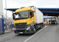 vehiculo-pescado-cruza-marruecos-aduana-comercial-024