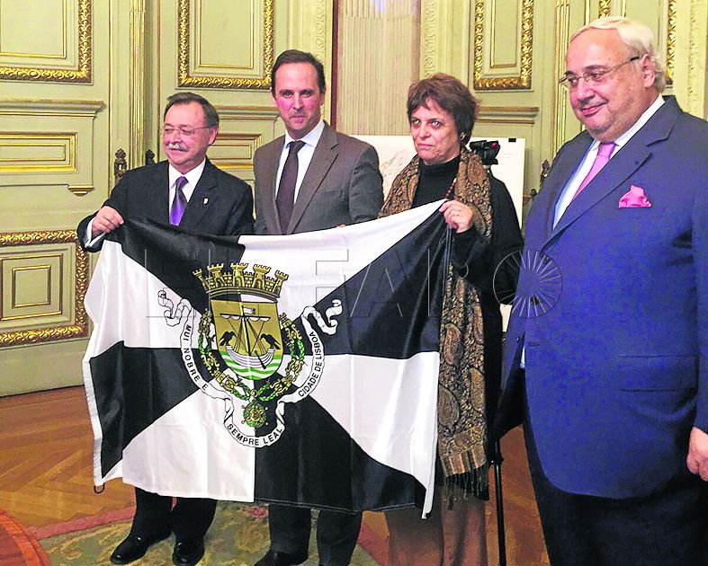 vivas-bandera-lisboa