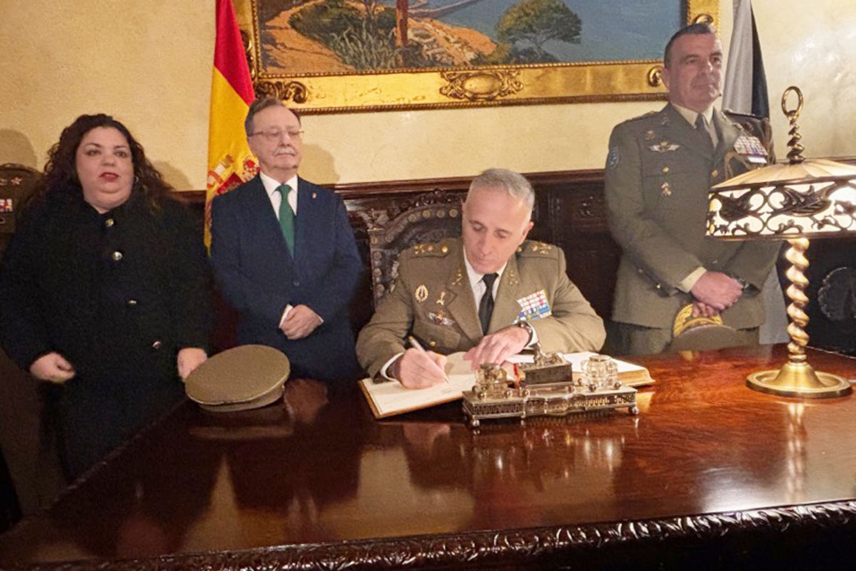 Firma-Libro-Honor-Marcos-Llago-Navarro-001