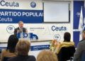 anisa-milud-ali-recibe-reconocimiento-mujer-10-013