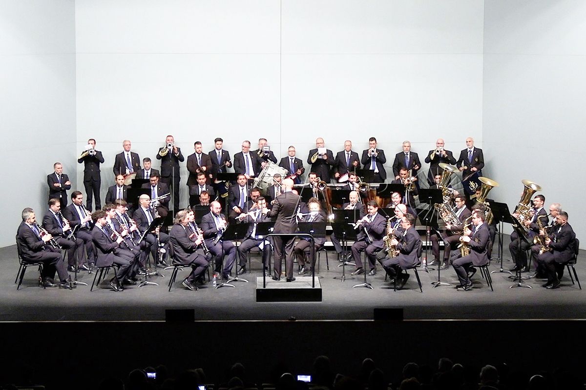 banda-musica-maestro-tejera-sevilla-reluce-revellin-004-principal