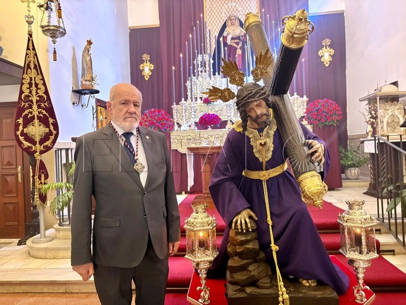 besamanos-acerca-semana-santa-amargura