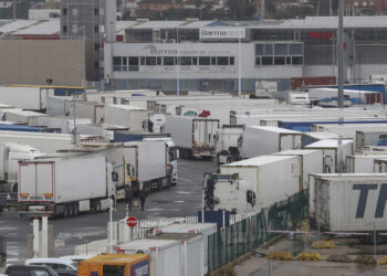 bloqueos-camioneros-linea-tanger-med-temporal-002