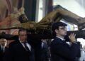 cristo-buena-muerte-recorre-calles-solemne-via-crucis-010