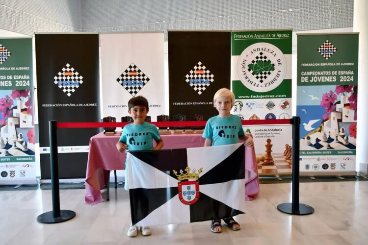 dos-jugadorez-ajedrez-ceuta-desplazan-rota-3
