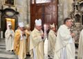 emotiva-celebracion-eucaristica-obispo-zornoza-conmemora-bodas-oro-sacerdotales
