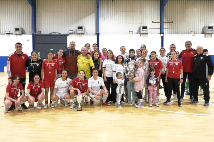 entrega-trofeos-campeon-subcampeon-liga-femenina-seniors-003