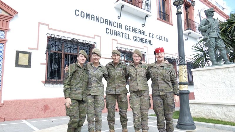 equipo-femenino-comgeceu-desafio-africana