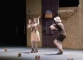 gran-acogida-cortazar-juego-teatro-revellin-pablo-rivero-ana-rayo-12