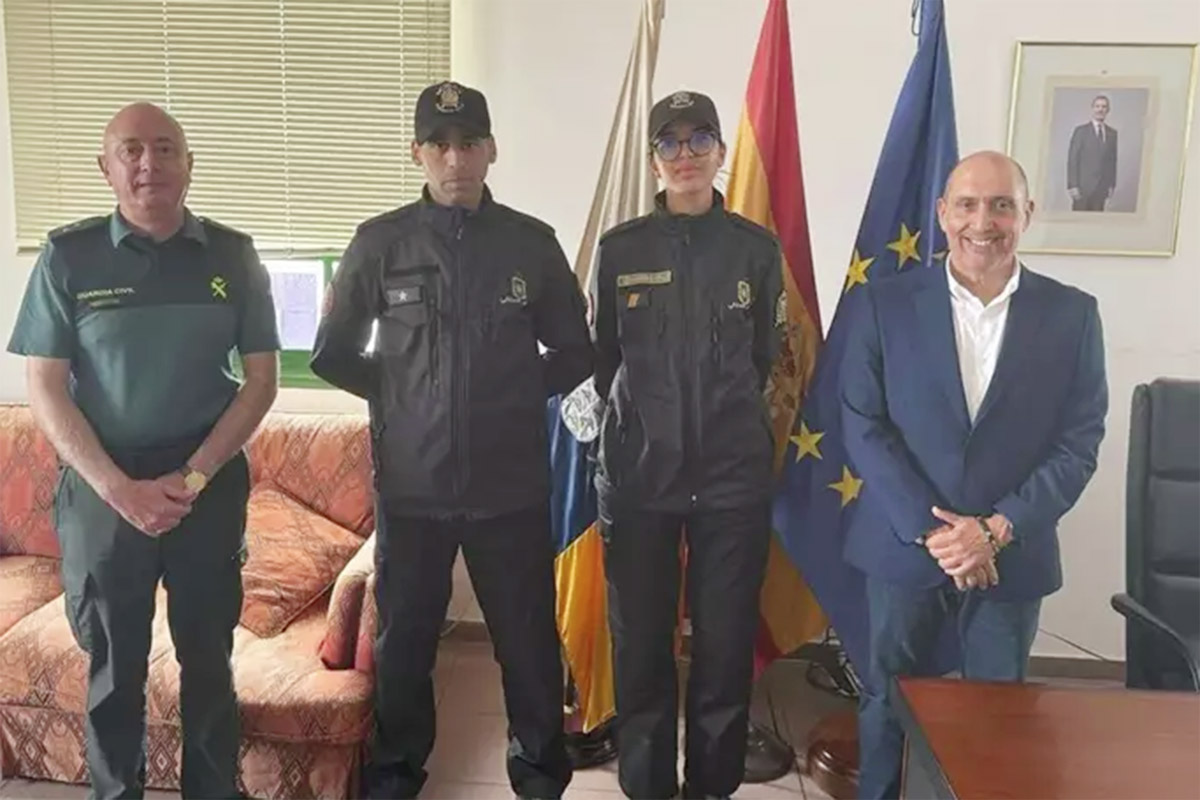 guardia-civil-gendarmeria-patrullando-juntos-ceuta