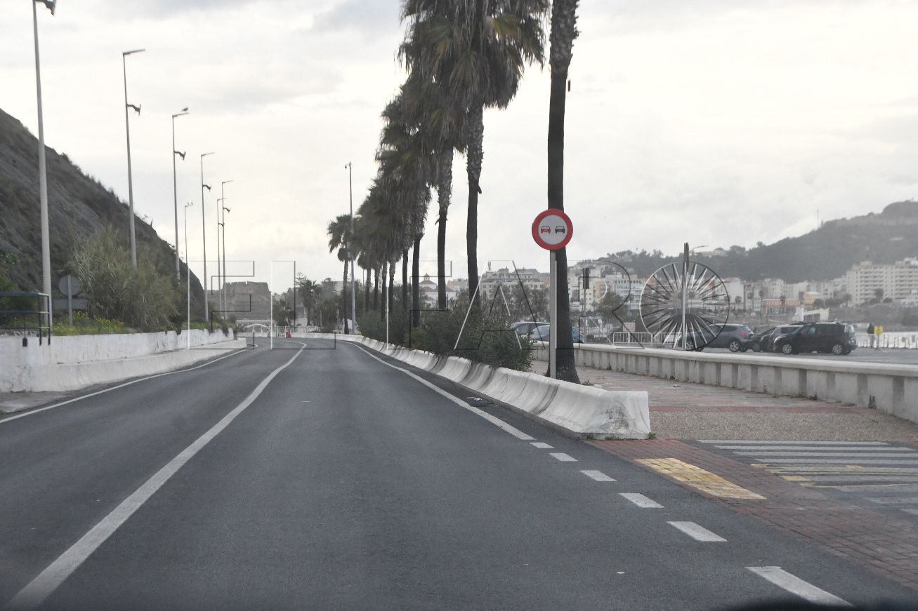 linea-continua-gasolinera-nadie-ve-ceuta-hasta-llega-multa-2